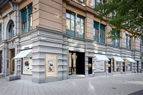 Boutiques and authorized CHANEL retailers Stockholm 